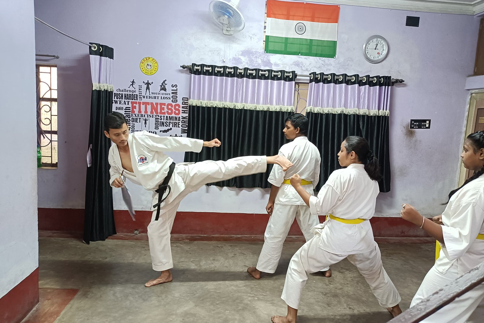 WhatsApp Image 2024-10-10 at 02.16.18_e7f25738